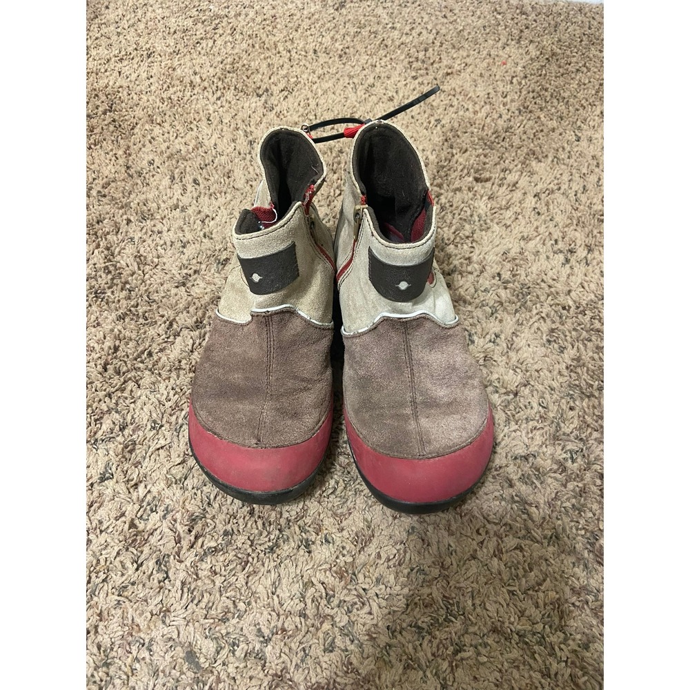 Crocs Kids‎ Waterproof Boots Zip Closure Red Tan Sz J3